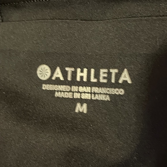 Women’s Athleta Black Capri High Rise Leggings M - Picture 5 of 7